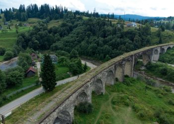 UMB lucrează la viaductul Cernica pe A0 București Nord, în ciuda programului
