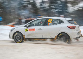 Renault Clio E-Tech 160: noul Clio cu avertisment eco pentru șoferi tineri