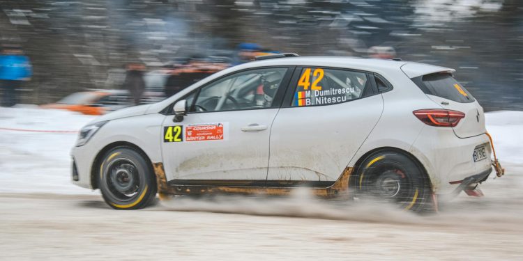 Renault Clio E-Tech 160: noul Clio cu avertisment eco pentru șoferi tineri