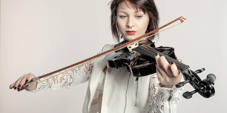 Alexandra Căpitănescu revine pe scena Românii au talent după 7 ani