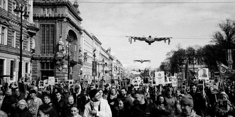 Kiev respinge acuzațiile Rusiei despre bombardarea unui liceu, vizată o unitate de elită rusă