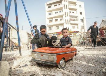 Israeli airstrikes in southern Lebanon leave 13 dead, despite truce