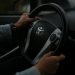 Toyota își reduce producția externă cu aproximativ 83.000 de vehicule până în noiembrie, din cauza conflictelor din…