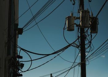Guvernul va adopta săptămâna viitoare o hotărâre pentru clarificarea dreptului asupra transformatorului de la centrala…