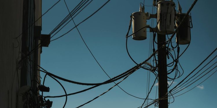 Guvernul va adopta săptămâna viitoare o hotărâre pentru clarificarea dreptului asupra transformatorului de la centrala…