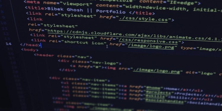Editurile acuză Meta de utilizare neautorizată a conținutului pentru AI