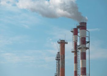 UE, China și Brazilia formează coaliție pentru reglementarea piețelor de carbon