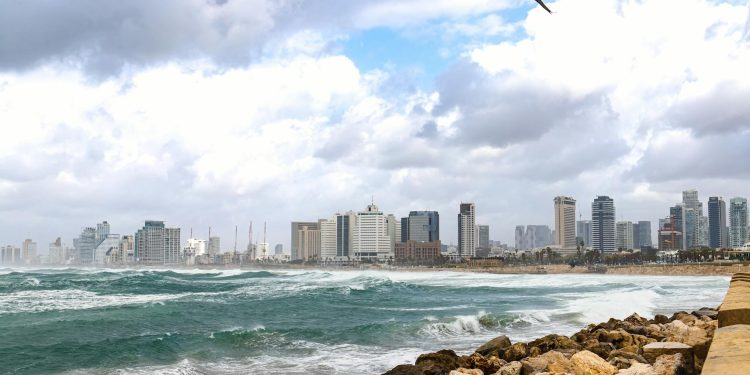 Wizz Air reia zborurile București-Tel Aviv, în cinci zile pe săptămână