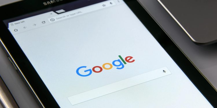 UE pregătește amendă de sute de milioane pentru Google