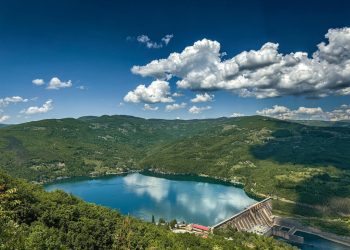 Ministerul Energiei nu a cerut suspendarea preşedintelui consiliului de supraveghere a Hidroelectrica pentru AGA