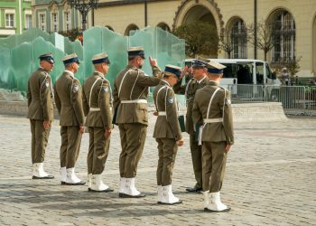 Rubio se întâlnește cu aliații НАТО în contextul retragerii a 5.000 de militari din Europa