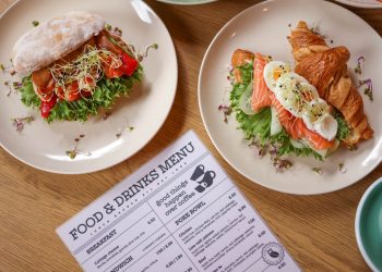 Brunch-ul ca fenomen urban: ce echipamente folosesc localurile pentru a livra rapid ingrediente proaspete