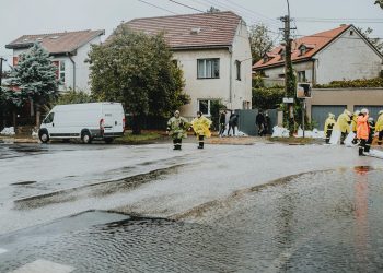 Avertizare RO-Alert în nordul Tulcei pentru posibile obiecte din spațiul aerian