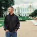 Audeme Piguet și Swatch lansează Royal Pop, ceas de buzunar accesibil; haos la magazine în Franța