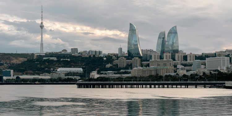 Meloni: Italia vizează consolidarea Cooperării cu Azerbaidjan pe energie și apărare