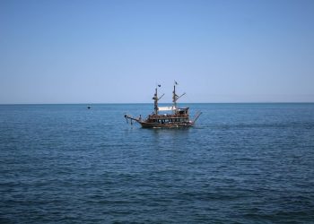 ARSVOM intervine în Portul Constanța pentru trei marinari egipteni în nevoie de îngrijire
