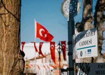 Bruxelles critică furios Turcia pentru excluderea Ciprului din întâlnirile climatice
