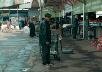 Piețele globale în aprilie: creșteri în SUA, reveniri în Europa și Asia