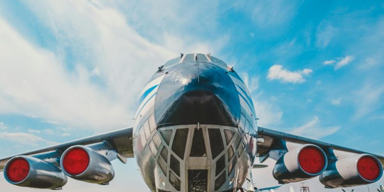 Rusia abandonă elanul ofensivului pe front, criză în aviația lui Putin