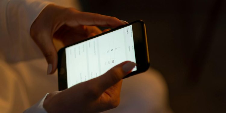 ANAF iBon: zeci de sesizări după primele zile, utilizatori peste 2.000