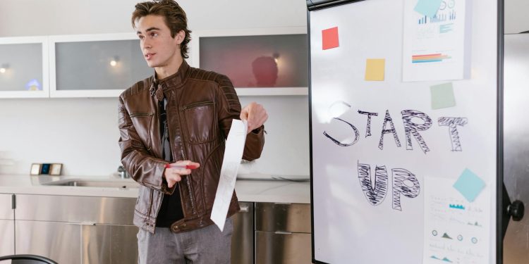 CyberSwarm, startup românesc, atrage 50 milioane USD pentru calcul neuromorfic