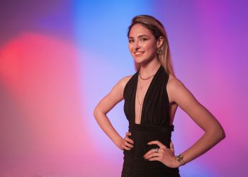 Cine a apărut alături de Alexandra Căpitănescu pe scena Eurovision Viena