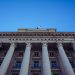 Primarul Chişinăului, scos cu forța din plenul Parlamentului moldovenesc