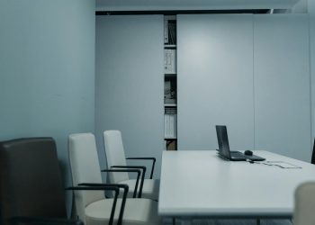 ANAF va utiliza videoconferințe pentru controale fiscale și audieri