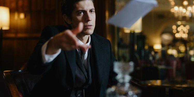 Actor francez din Emily in Paris a decedat la 69 de ani
