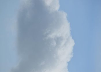 România monitorizează norul de fum din zona Cernobîl; în continuare nu sunt depășiri ale limitelor radioactivității