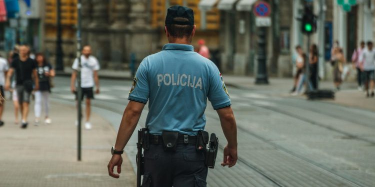 Român cercetat după răpire în Austria a fostei iubite, anunț oficial din Mureș