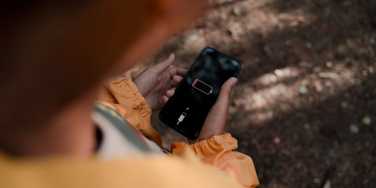 Bateria telefonului în timp real: cum să o optimizezi din newsletter-ul Good Tech