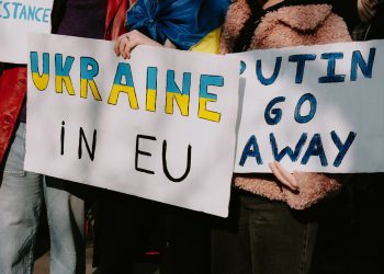 Putin spune că peste 700.000 de soldați ruși operează în Ucraina