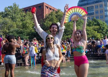 Mii de oameni la primul marș Pride din Budapesta după înfrângerea lui Orban