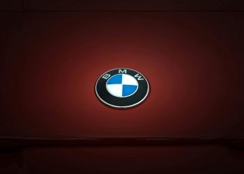 Testează BMW iX3: încărcare la 80% sau 100% pentru drumuri lungi