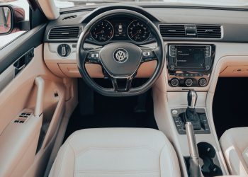 Passat românesc atinge milionul de kilometri, întreținere constantă și motor original în 2006