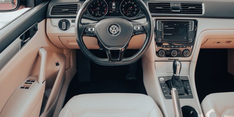 Passat românesc atinge milionul de kilometri, întreținere constantă și motor original în 2006
