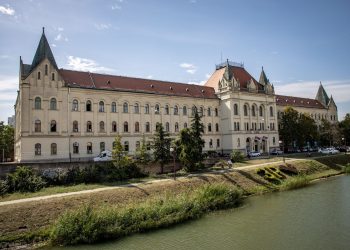Vucic anunță demisie în curând și alegeri anticipate în Serbia