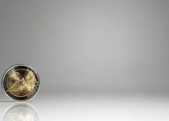 Inflația zonei euro crește la 3,2%, investitorii evaluând riscurile monetare