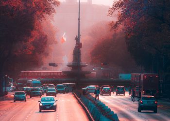 UE finalizează reforma drepturilor pasagerilor aerieni după ani de dispute