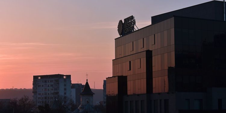 UNITA Turism Holding se rebrandază în UNITA HOTELS, lansând investiții și o identitate unificată