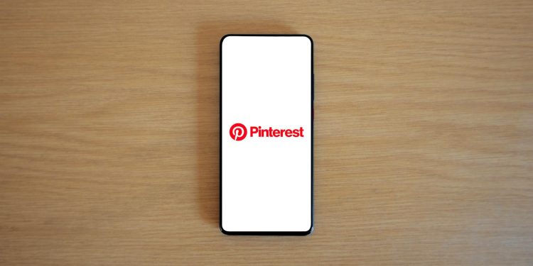 Pinterest încheie un acord de 4 miliarde de dolari cu AWS pentru cloud și AI