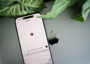 Apple va înlocui automat parolele compromise în iOS 27
