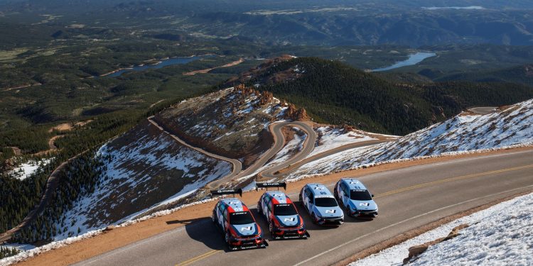 Romain Dumas câștigă la Pikes Peak cu un prototip Ford Mach-E