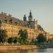 Fulger lovește fântâna multimedia din Wrocław în timp ce copii se joacă aproape