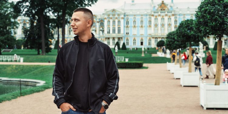 Vlad Yatsenko Părăsește CTO-ul Revolut, va ocupa un rol neexecutiv în Consiliul de Administrație