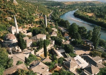 Dubioza Kolektiv transformă o piesă veche într-un imn viral pentru visul Bosnia de la Cupa Mondială