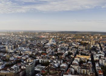 AUR acuză autoritățile de pasivitate în fața dezinformării externe