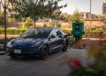 Piața auto europeană mai dă semne de creștere, dar electricele domină față de benzină fără hibride