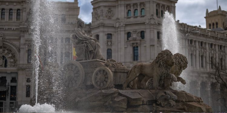 Peste un milion la slujba papei în Madrid, la Cibeles